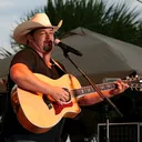 Chris Cagle portrait