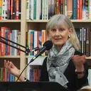 Jacqueline Winspear portrait