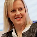 Jojo Moyes portrait