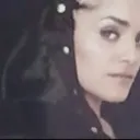 L'Il T portrait