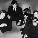 Los Bravos portrait