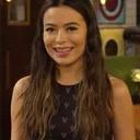 Miranda Cosgrove portrait