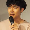 Ocean Vuong portrait
