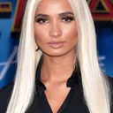 Pia Mia portrait