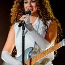 Tori Kelly portrait